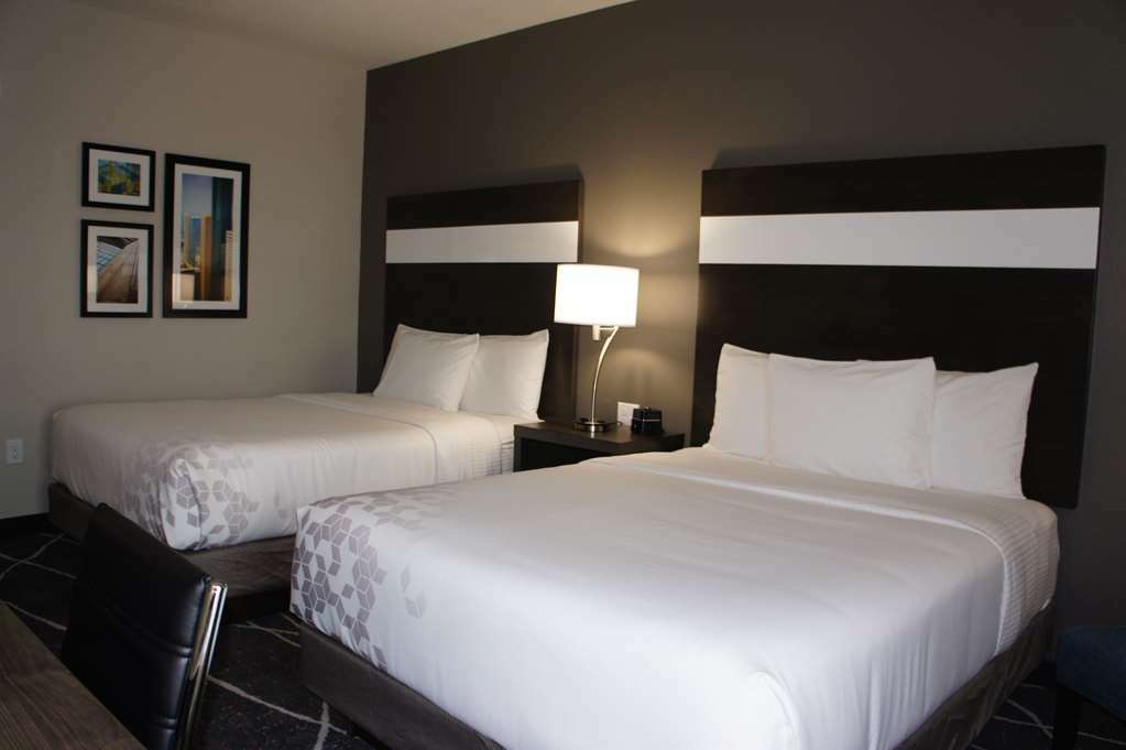 Hotel La Quinta And By Wyndham Houston South Spring